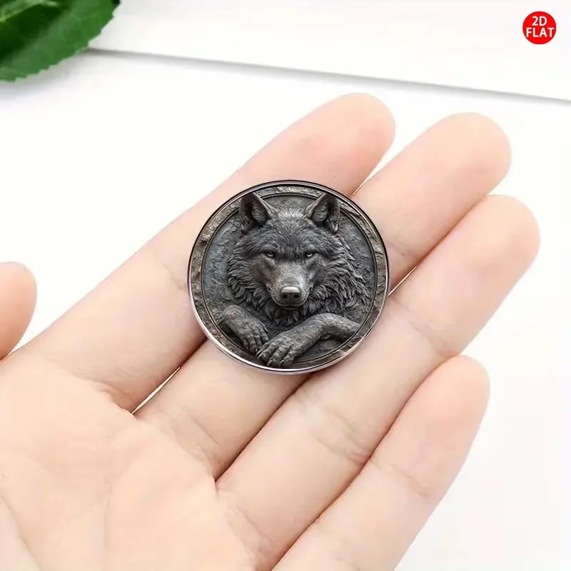 Wolf Brooch – Stainless Steel & Glass Lapel Pin, Creative Unique Clothing Badge / Boutonniere for Jackets & Coats